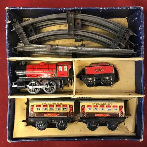 703 - Hornby Train '0' Gauge MO Passenger Train set, '0' Box well worn and contents as imaged with wear.