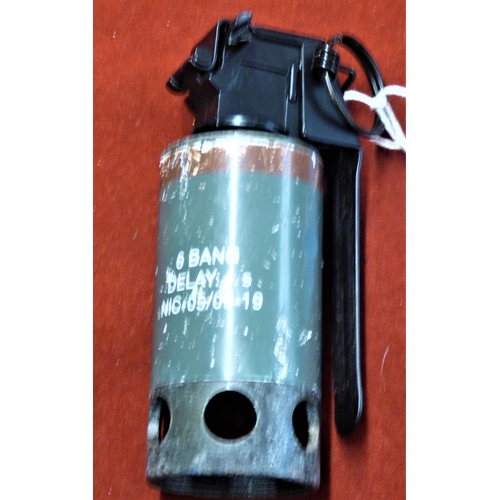 207 - British Nic 6 bang Distraction grenade, code on body NIC-05/09-19. In good condition with some knock... 