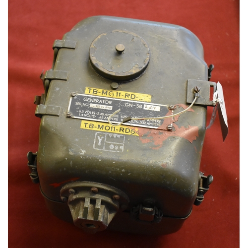 16 - American WWII/Korean War US Army Signal Corps GN-58 (model GN-58-A-GY) Field Hand Crank Generator fo... 