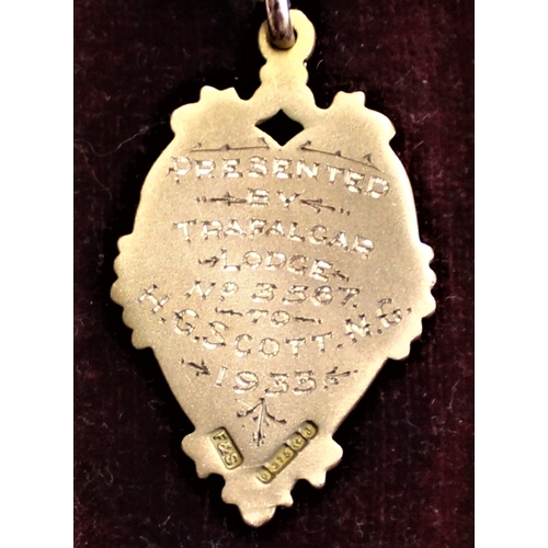 88 - Independent Order of Oddfellows Manchester Unity Society Medal in 9.375 Gold presented by Trafalgar ... 