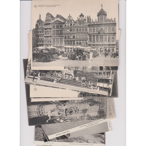 152 - Postcards and photos including a batch of small miniature real photos of Havana, Pre Revolution (2) ... 