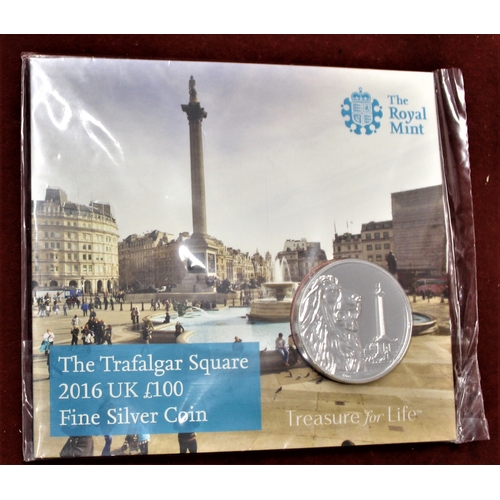 421 - Great Britain 2016 £100 silver coin to commemorate Trafalgar Square, designed by Royal Mint coin des... 