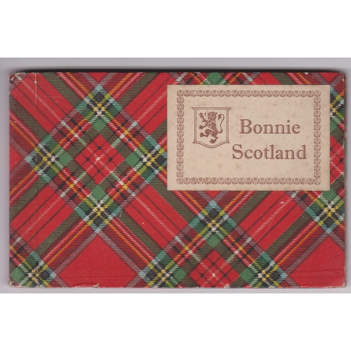 503 - Valentine & Sons Ltd Bonnie Scotland Postcards x 36 in Booklet. Good condition