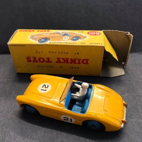 207 - Dinky Toy Austin Healey '100' Sports model 109 Yellow, played, worn, boxed. MU £100 Issued June 1953