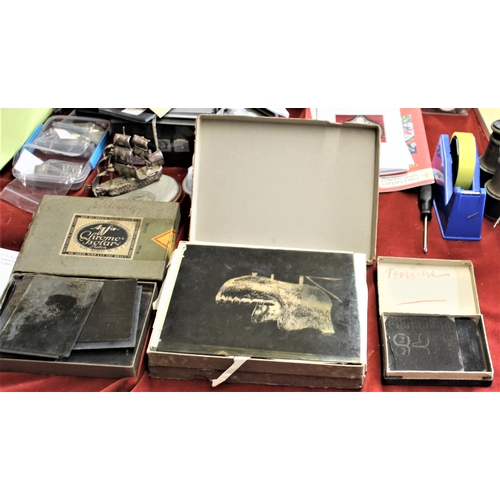 464 - German 1930s Anthropology and Odonatological Glass slides in four boxes used for teaching students w... 