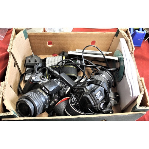 467 - Cameras including a Nikon DX Digital Camera D60 D33697 with users manual and Olympus E500 Digital Ca... 