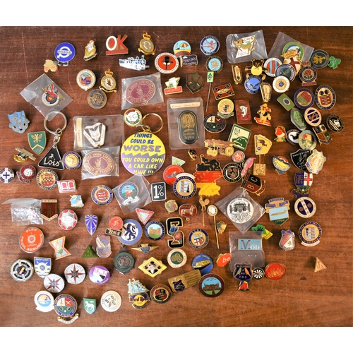 462 - Vintage Enamel Pin Badges (100+) including many Bowls clubs and Sporting, RAF, BSA, etc. An excellen... 