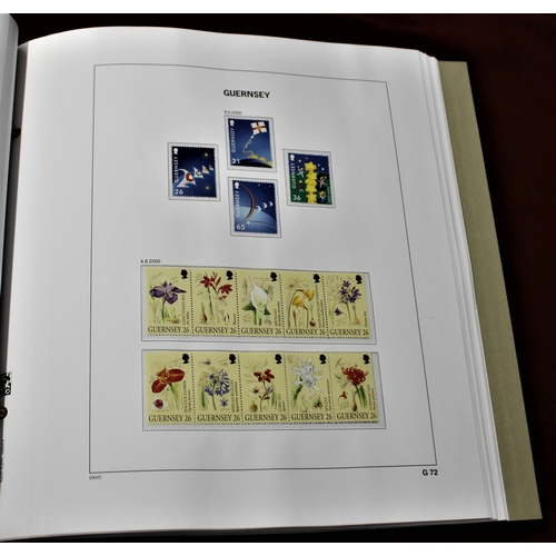 14 - Guernsey 2000-2007 - Album with mounted pages containing u/m sets and miniature sheets on (38) pages... 