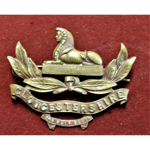 117 - British WWI Gloucestershire Regiment (2nd Volunteer Battalion), (Gilding-metal, lugs)