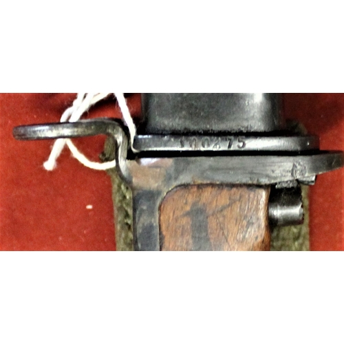 73 - Krag Jorgensen M/1894 bayonet, various stamps to base of parkerized blade and service number on the ... 