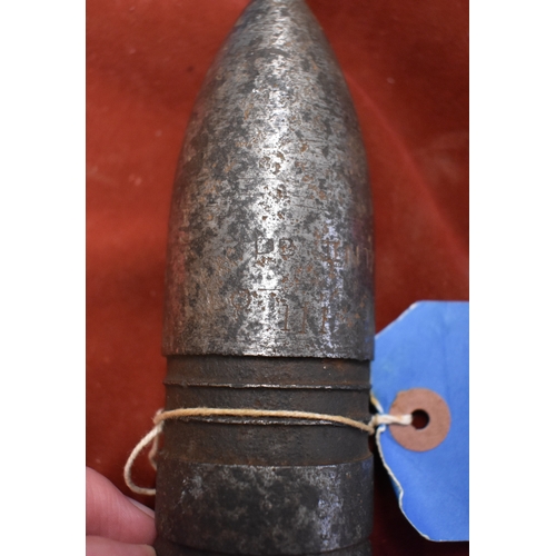 81 - British WWII 3pr Shell Head, in good condition missing its drive band, lots of markings '3pr II NT/N... 