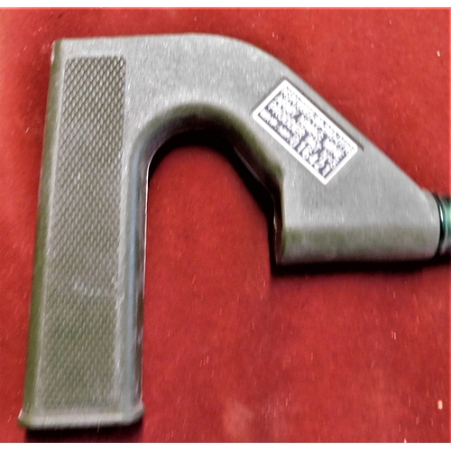 93 - British Army N/Mag Mine Prodder, Pat No.5 Serial No 89/abp/016421 Comes complete in its webbing shea... 