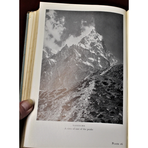 424 - Book-John Hunt-The Ascent of Everest 1953-1954 copy-black and white/coloured photo's-book in very go... 