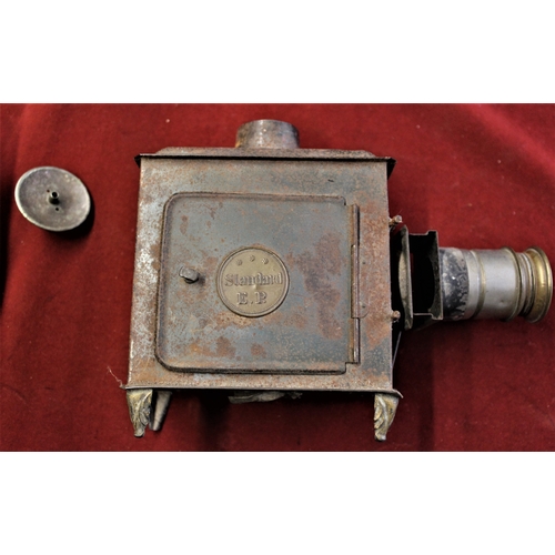 494 - Standard Magic Lantern produced by Ernst Plank circa 1908, in original box. in fair condition but co... 