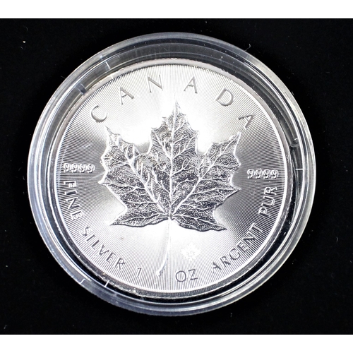 17 - Canada 2018 Pearl Edition, This Royal Canadian Platinum and Gold set, with certificate