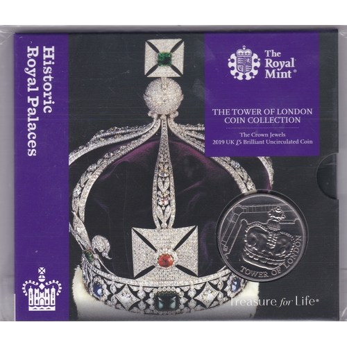 97 - Great Britain 2018 £5 Tower of London Coin Collection, The Crown Jewels, BUNC