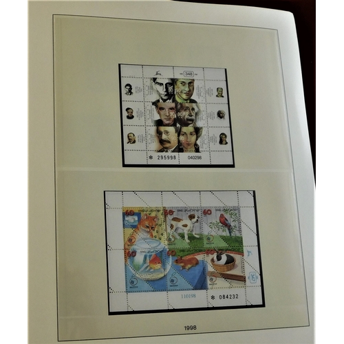 8 - Israel 1998-2011 - Schaubeck Hingeless album with u/m stamps and miniature sheets-spare in places-ca... 