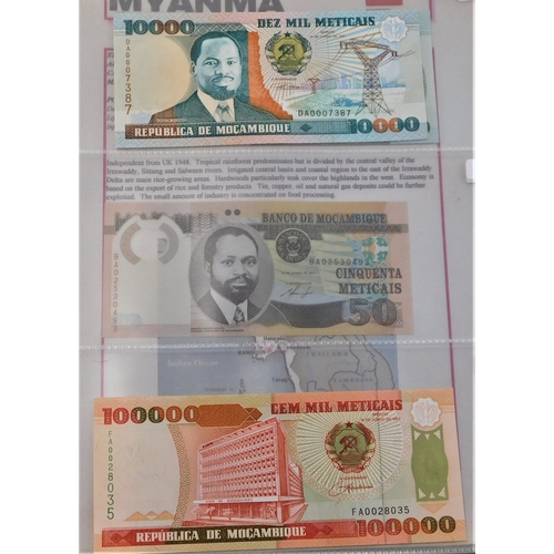 774 - Mozambique 1976-2006-Range of (15 notes) P139 AUNC 100,000 Meticais, AUNC-(15)