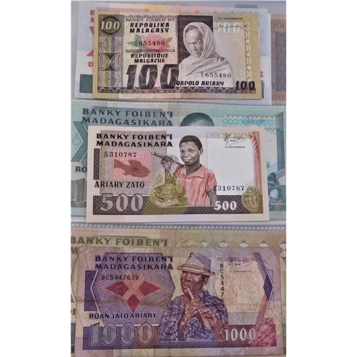 778 - Madagascar 1937-2004-Small collection of (23 notes) includes 1980's high values to 10,000 Francs, an... 