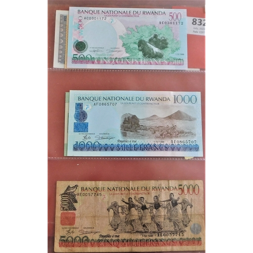 831 - Rwanda 1989-2004-Good range many AUNC P19-P31 (8)