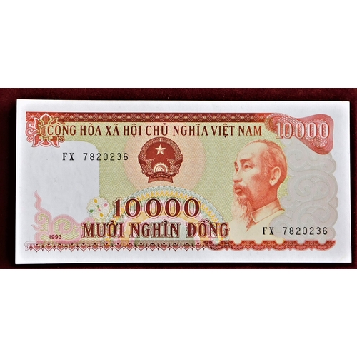 884 - Vietnam (Socialist Republic) 1976-2004-A collection of (20 notes) up to 100,000 Dong-many GVF AUNC (... 