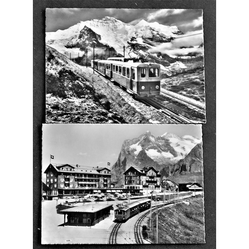 357 - Photos-A collection of photos R.P and coloured mostly foreign scenic views (8 small booklets) good c... 