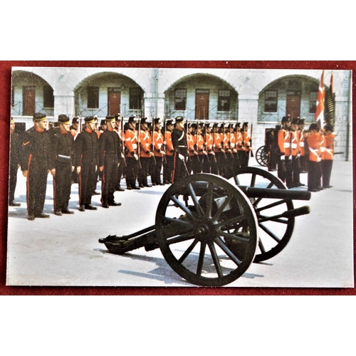 384 - Canada- Postcards of Regiment of Old Fort Henry-Kingston Ontario-coloured very good condition (10)