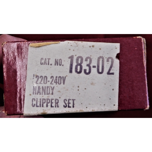 494 - Handy' Clipper Set - 220-240v in box used not tested