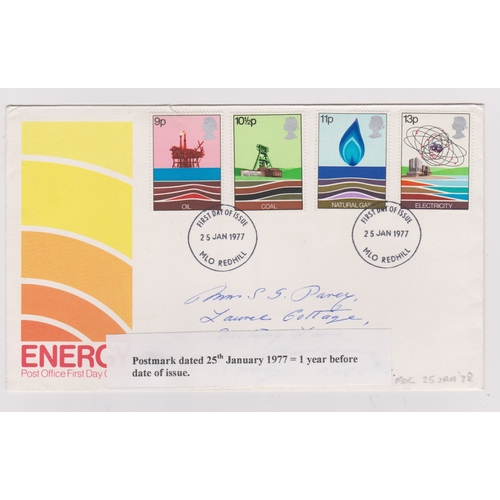 738 - 1977 - Energy Set - First Day Cover with 25th Jan 1977 pre-release 25th January (1 year before date ... 