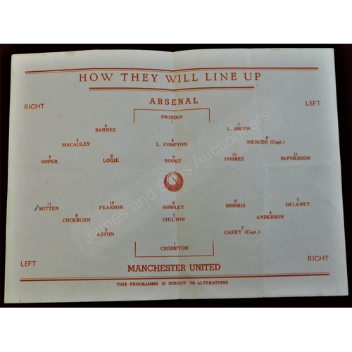 24 - Pirate programme (4 page) printed by Ross of London for the 1st Division match between Arsenal and M... 
