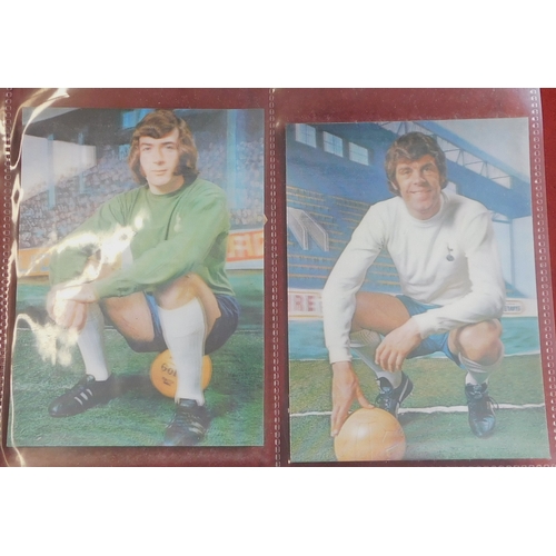 223 - Gallery of Football Stars 1972 3d Cards, The Sun 30/50, mint condition Cat £5+ each. Good lot