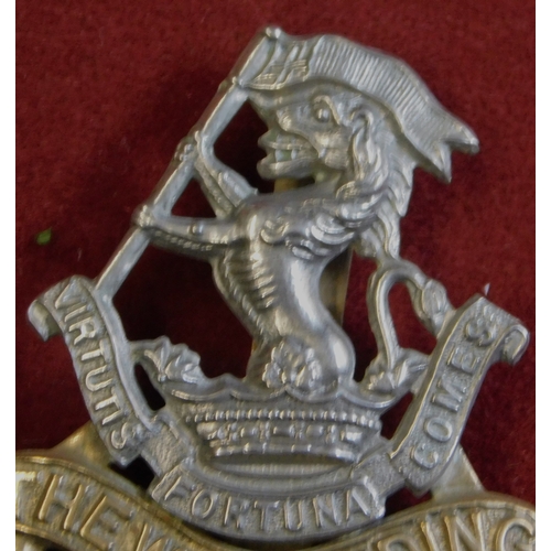 256 - British The West Riding Regiment cap badge (Bi-metal)