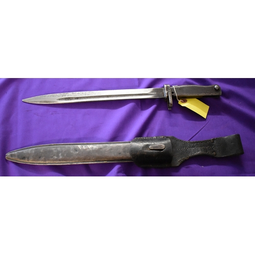 33 - German WWI Bavarian Ersatz bayonet EB38 with fullered blade and FAG pressed steel sheath, with Bavar... 