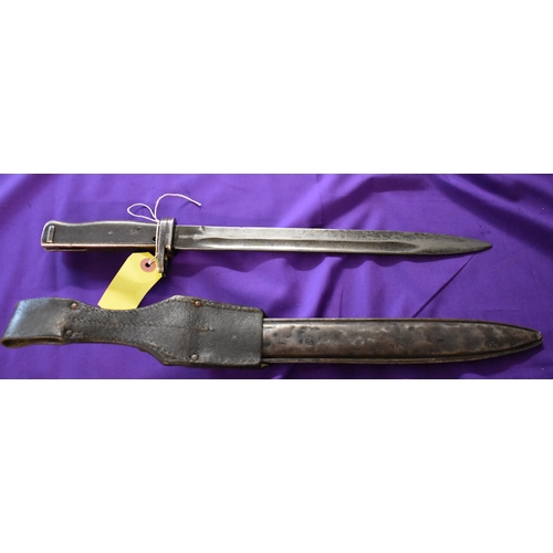 33 - German WWI Bavarian Ersatz bayonet EB38 with fullered blade and FAG pressed steel sheath, with Bavar... 