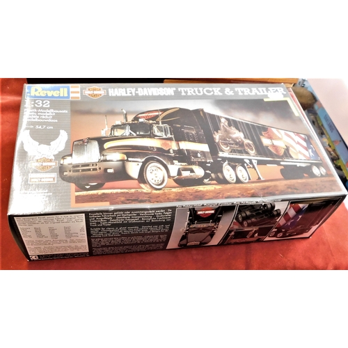 501 - Revell Western Star Harley-Davidson Truck Trailer 07980 1:32, made 1995. Mint in box.