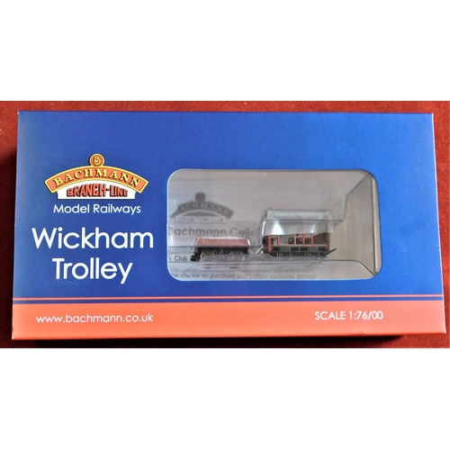 586 - Bachmann 32-991 Wickham Trolley Car BR Maroon. Mint in box.