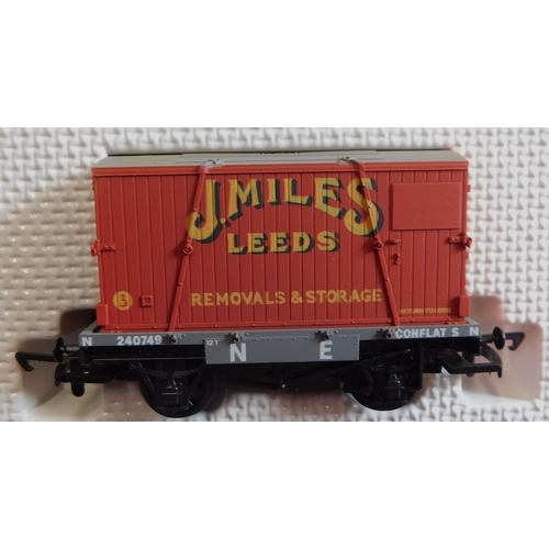 602 - Airfix GMR 'Miles' Conflat 54337-6. Mint in box.