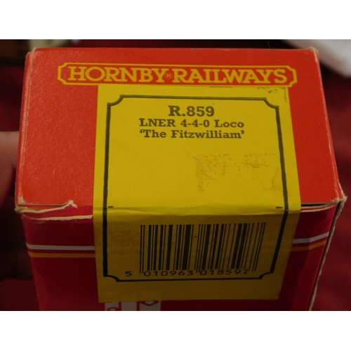 609 - Hornby R859 LNER 4-4-0 Loco 'The Fitzwilliam'. Mint in box