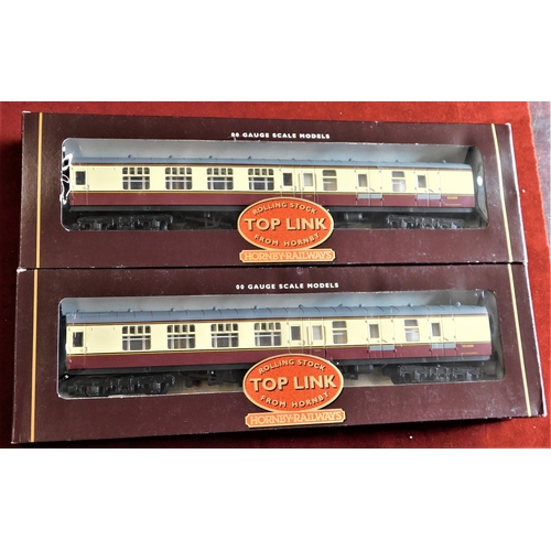 623 - Hornby R450 BR Mk1 Brake Coach (2). Mint in box.