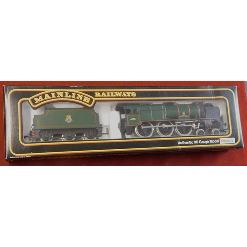 650 - Mainline  Railways Parallel Boiler Scot BR Green 'Prince of Wales Volunteers' Cat, No.37093. Mint in... 