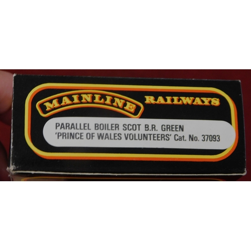 650 - Mainline  Railways Parallel Boiler Scot BR Green 'Prince of Wales Volunteers' Cat, No.37093. Mint in... 