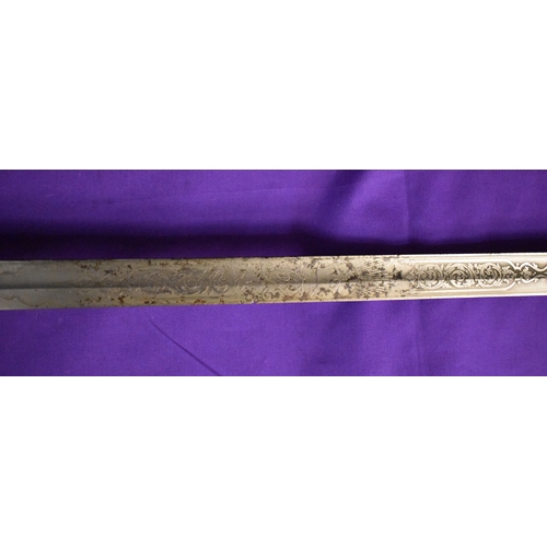 66 - British Boer War era Victorian 1887 Pattern Cavalry Officers' sword for a Regiment of Horse, sadly t... 