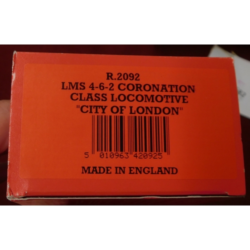 682 - Hornby R2092 LMS 4-6-2 Corronation Class Locomotive 