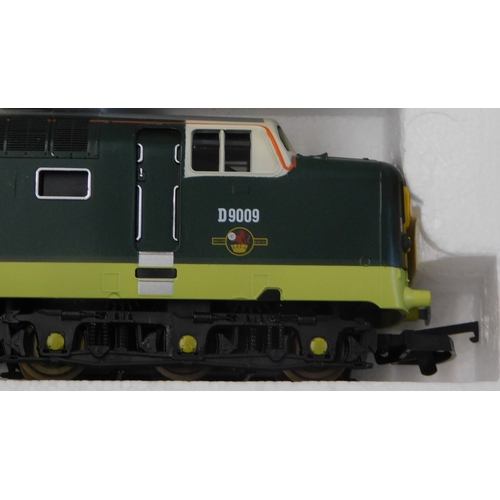 691 - Lima L204657 locomotive Diesel Class 55D9009 Alycidon. Mint in box.