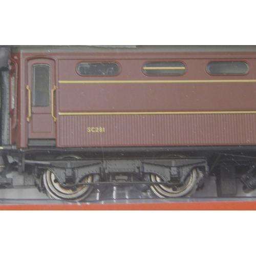 696 - Hornby R4473 Pullman Observation Car. Mint in box.
