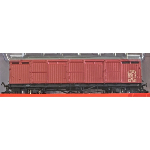 713 - Hornby R6683C BR (LNER) Extra Long CCTV Van 'E 1279 E' (5). Mint in box.