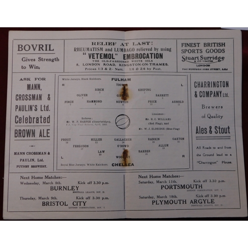 276 - Fulham v Chelsea Friendly match March 4th 1933 Programme. Staple rust but no writing.