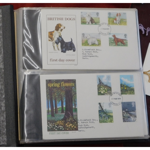 152 - Great Britain 1966, 200 large First Day Cover collection in 2 albums and bundles in Philatelic Burea... 