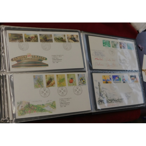 152 - Great Britain 1966, 200 large First Day Cover collection in 2 albums and bundles in Philatelic Burea... 