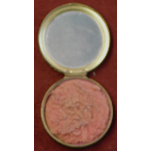 584 - Vintage Rouge Compact, Yardley - picture of mother and 2 children, some wear to decoration, very goo... 